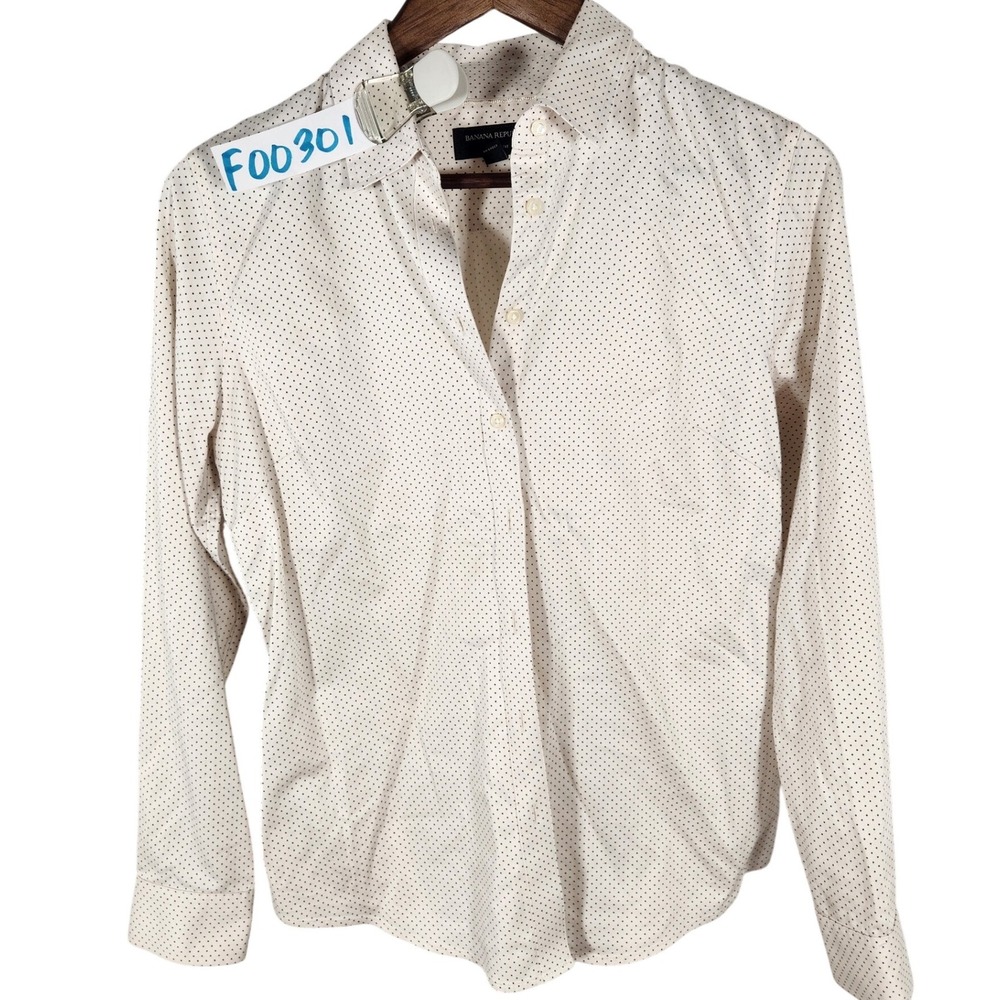 Banana Republic Womens Tailored Fit White Dot Button Up Shirt Size‎ 6